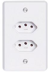 TOMADA DUPLA 2P+T 4X2 10A PRATIKA BRANCA REF 19120